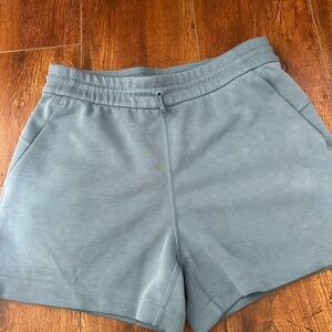 Lululemon blue softstreme shorts